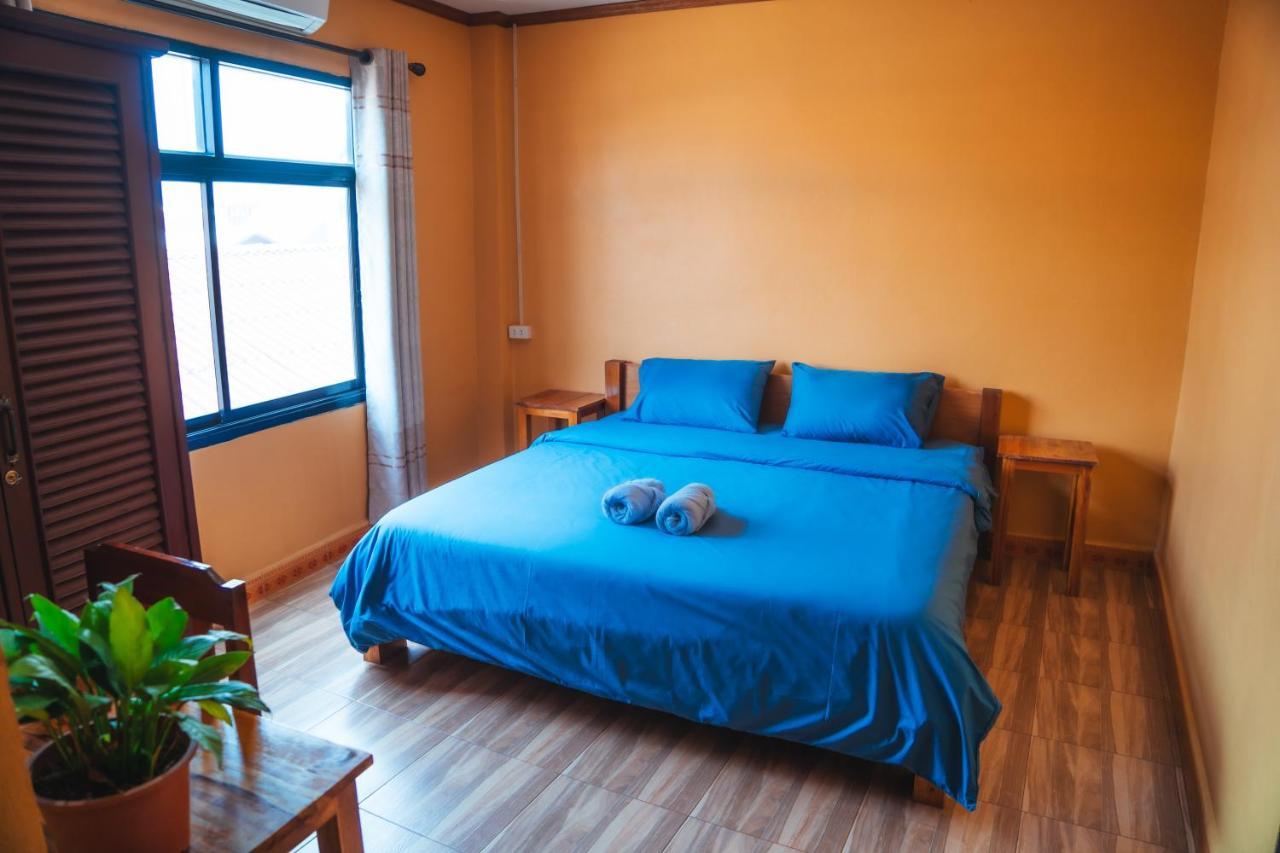 Vang Vieng Sunset Guesthouse & Restaurant المظهر الخارجي الصورة
