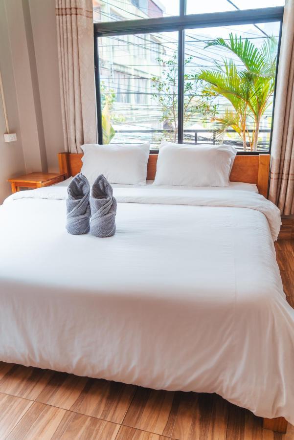 Vang Vieng Sunset Guesthouse & Restaurant المظهر الخارجي الصورة