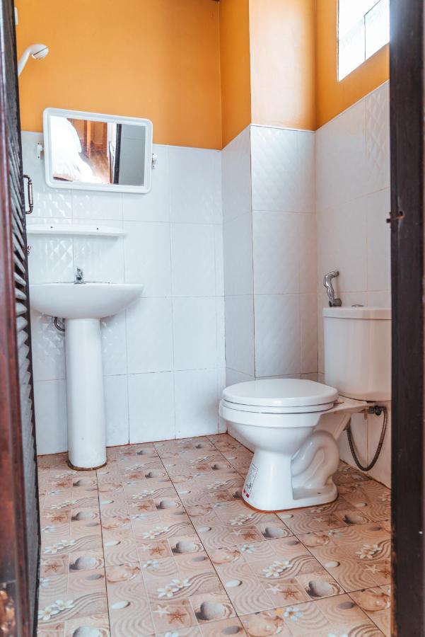 Vang Vieng Sunset Guesthouse & Restaurant المظهر الخارجي الصورة